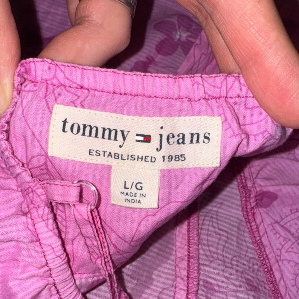 Tommy Hilfiger Pink Floral Top - Picture 2 of 3